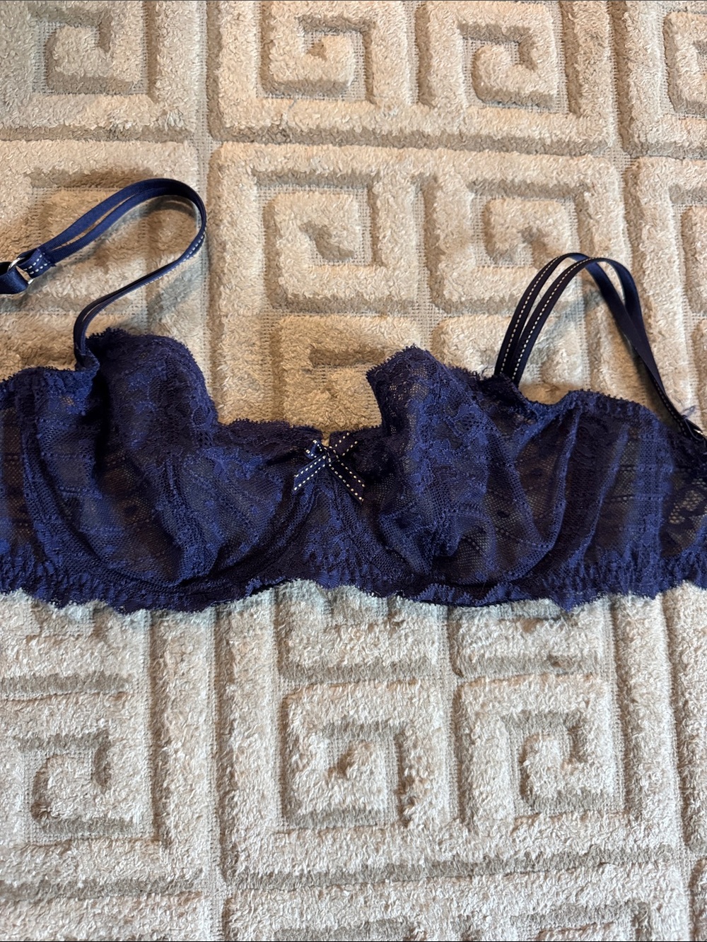 Lace Underwire Bra - Navy